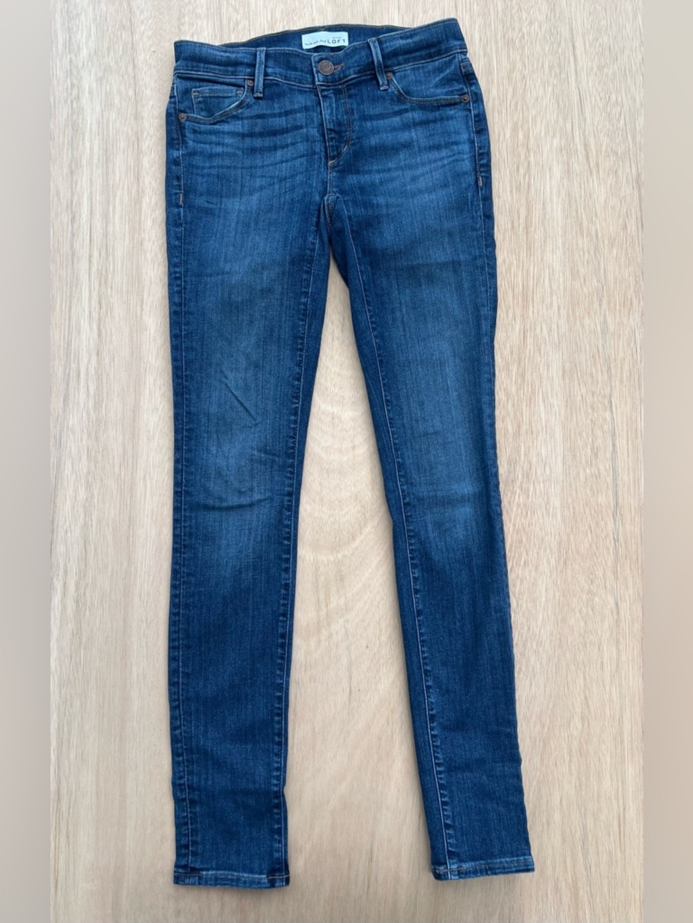 LOFT Y2K Indigo Skinny Stretch Jeans 24 Normcore Midrise Denim EUC Basic Baddie - Picture 2 of 9